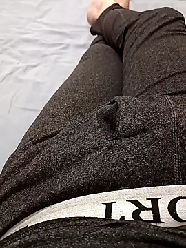 huzi518 online show from 12/22/25, 12:27