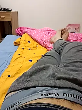 huzi518 online show from 03/24/26, 03:56