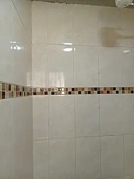 miakhalifaaa  online show from 04/12/26, 07:50