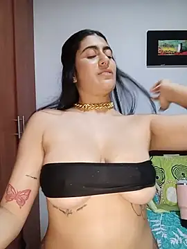 miakhalifaaa  online show from 07/02/26, 12:00