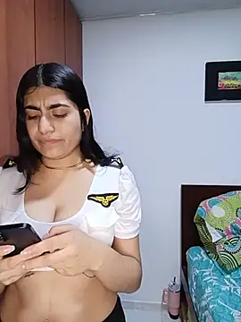 miakhalifaaa  online show from 07/07/26, 12:13