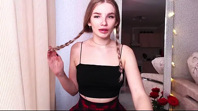 SooDana online show from 09/26/25, 03:24