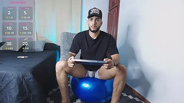 Colt Perci online show from 11/19/25, 11:27