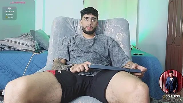 Colt Perci online show from 11/25/25, 02:12