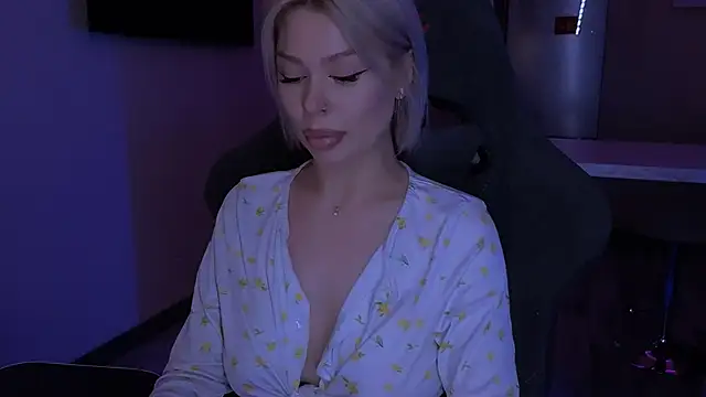 Sasha Mason online show from 11/05/25, 02:14