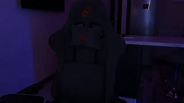 Sasha Mason online show from 11/06/25, 02:04