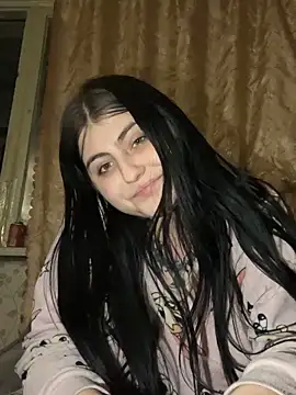 NanaDaizy online show from 11/15/25, 08:35