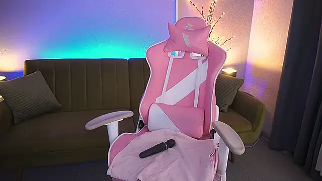 AnikaJane online show from 09/19/25, 08:07