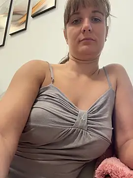 jennifer11772 online show from 04/26/26, 07:05