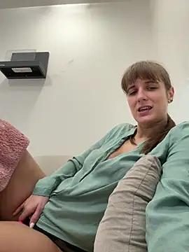 jennifer11772 online show from 03/25/26, 11:31