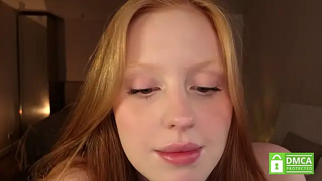 Snapshot of lulu_moonmoon chatting on 10/14/25, 03:12 lulu moonmoon online show from 10/14/25, 03:12