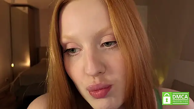 Snapshot of lulu_moonmoon chatting on 11/08/25, 03:59 lulu moonmoon online show from 11/08/25, 03:59