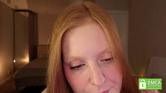 Snapshot of lulu_moonmoon chatting on 11/14/25, 04:10 lulu moonmoon online show from 11/14/25, 04:10