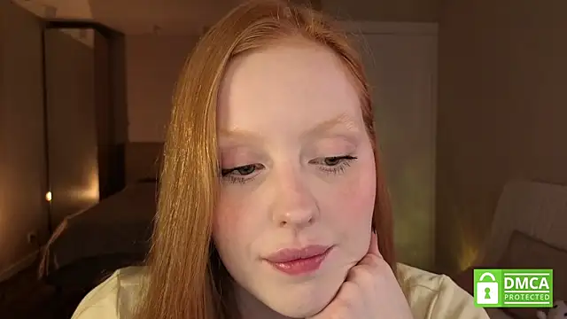 Snapshot of lulu_moonmoon chatting on 12/14/25, 03:39 lulu moonmoon online show from 12/14/25, 03:39