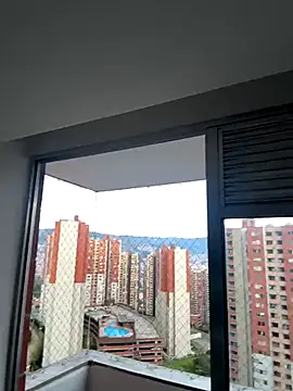 Snapshot of DakotaShelby chatting on 09/10/25, 10:31 DakotaShelby online show from 09/10/25, 10:31