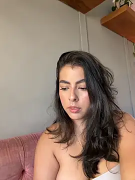 Snapshot of DakotaShelby chatting on 10/04/25, 10:33 DakotaShelby online show from 10/04/25, 10:33