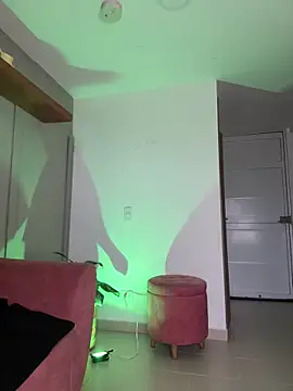 DakotaShelby online show from 04/13/26, 10:47