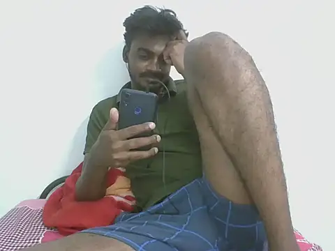 Snapshot of hot_dark_chocolate08 chatting on 10/05/25, 04:42 hot dark chocolate08 online show from 10/05/25, 04:42