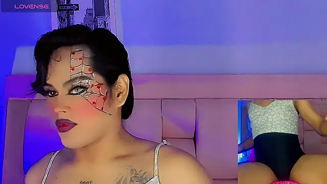 Aistrid gate online show from 10/28/25, 03:33