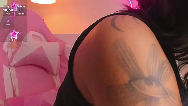 soy jess03 online show from 10/24/25, 12:37