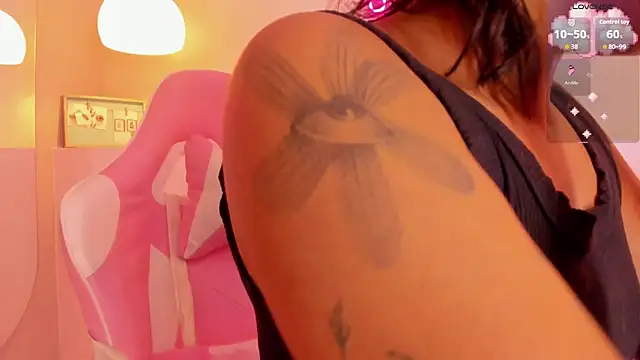 soy jess03 online show from 09/18/25, 12:30