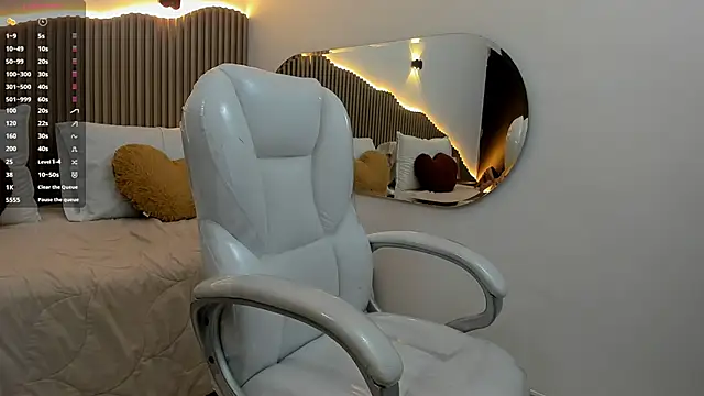 Snapshot of Mia_brunette26 chatting on 03/09/25, 04:38 Mia brunette26 online show from 03/09/25, 04:38