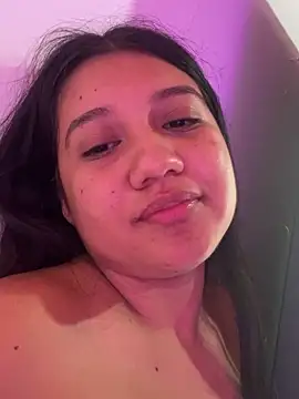 Maisa issa online show from 03/19/25, 01:07