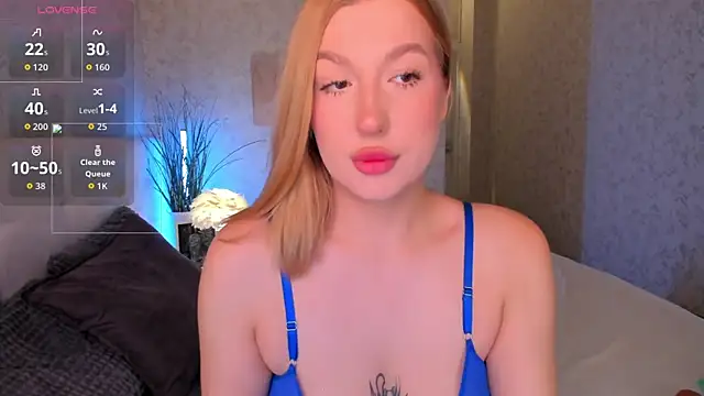 Emma  Leee online show from 11/17/25, 12:47