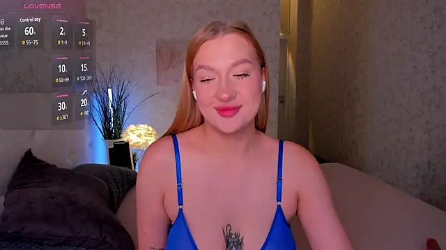 Emma  Leee online show from 11/12/25, 12:26