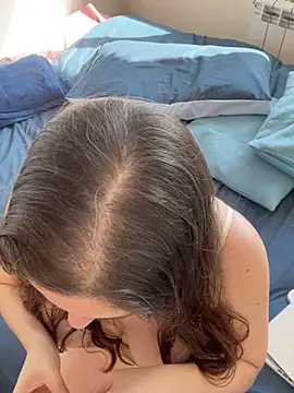 Snapshot of tatianaAlvarez1 chatting on 02/11/25, 01:20 tatianaAlvarez1 online show from 02/11/25, 01:20