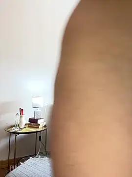 Snapshot of tatianaAlvarez1 chatting on 03/09/25, 12:42 tatianaAlvarez1 online show from 03/09/25, 12:42