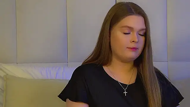 CrystalLyons online show from 03/03/26, 06:26