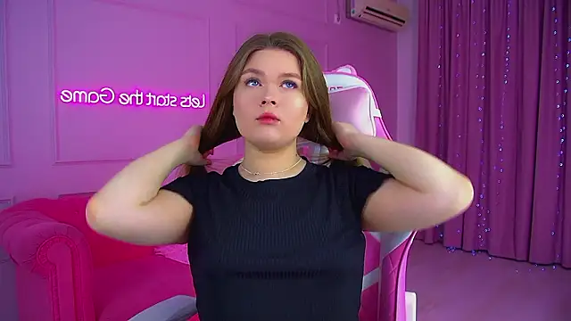 CrystalLyons online show from 03/16/26, 07:16