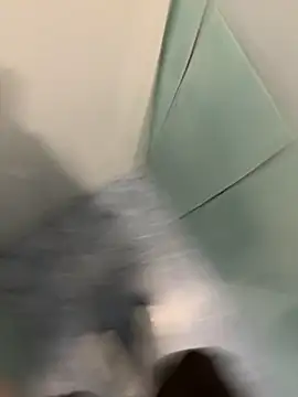 mj23641 online show from 01/15/26, 04:32