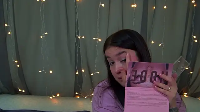 ChristinaMilton online show from 11/29/25, 06:30