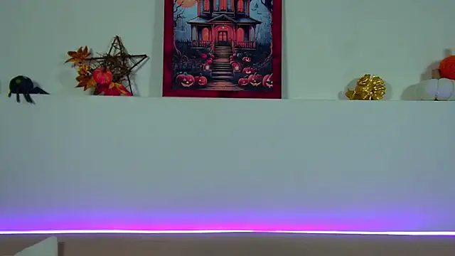 ChristinaMilton online show from 10/27/25, 06:31