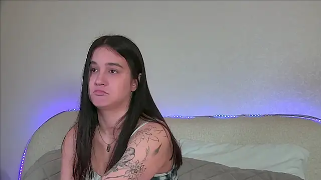 ChristinaMilton online show from 09/18/25, 06:27