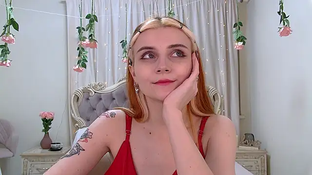 KellyStone online show from 03/18/25, 08:16