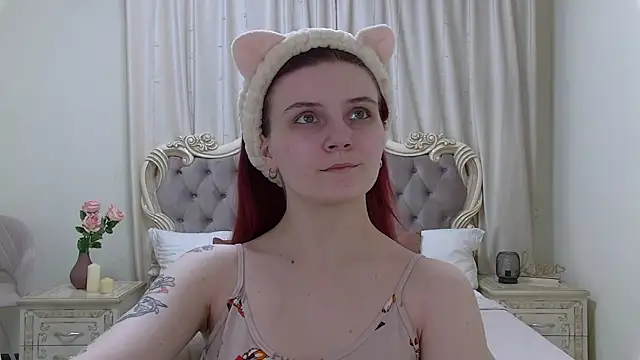 KellyStone online show from 11/11/25, 05:08