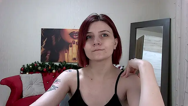 KellyStone online show from 12/14/25, 05:24