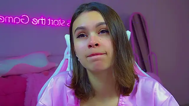 PollyLanders online show from 10/12/25, 06:31