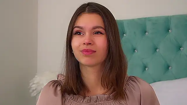 PollyLanders online show from 02/01/26, 07:12