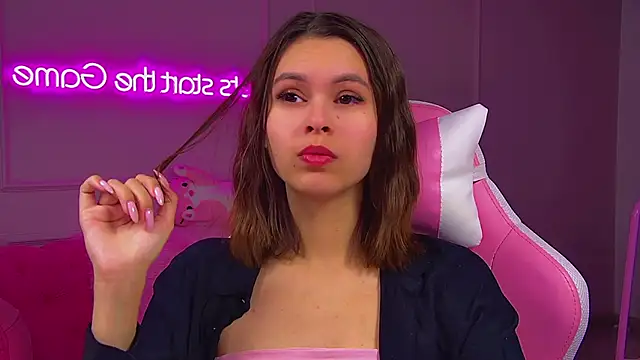 PollyLanders online show from 10/10/25, 06:20