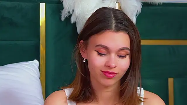 PollyLanders online show from 09/30/25, 06:30