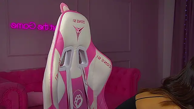 PollyLanders online show from 03/21/26, 08:15