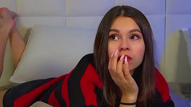 PollyLanders online show from 03/05/26, 06:26