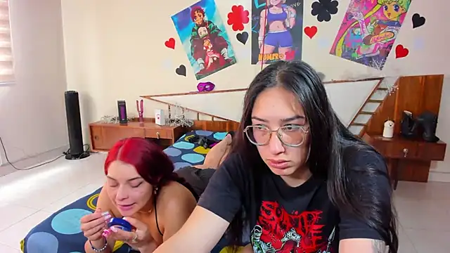 Snapshot of Marilynselxoveanalhard chatting on 12/14/24, 04:52 Marilynselxoveanalhard online show from 12/14/24, 04:52