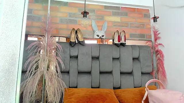 JESSYCORTES online show from 10/30/25, 02:47