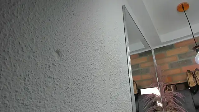 JESSYCORTES online show from 10/27/25, 03:24