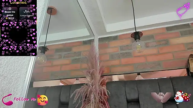 JESSYCORTES online show from 12/05/25, 03:43